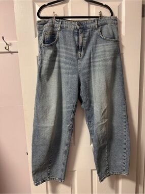 torrid Light wash Barrel style Women's Jeans